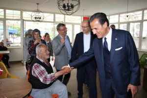 27D7687D-C43F-4111-8F61-9EF9E0610823